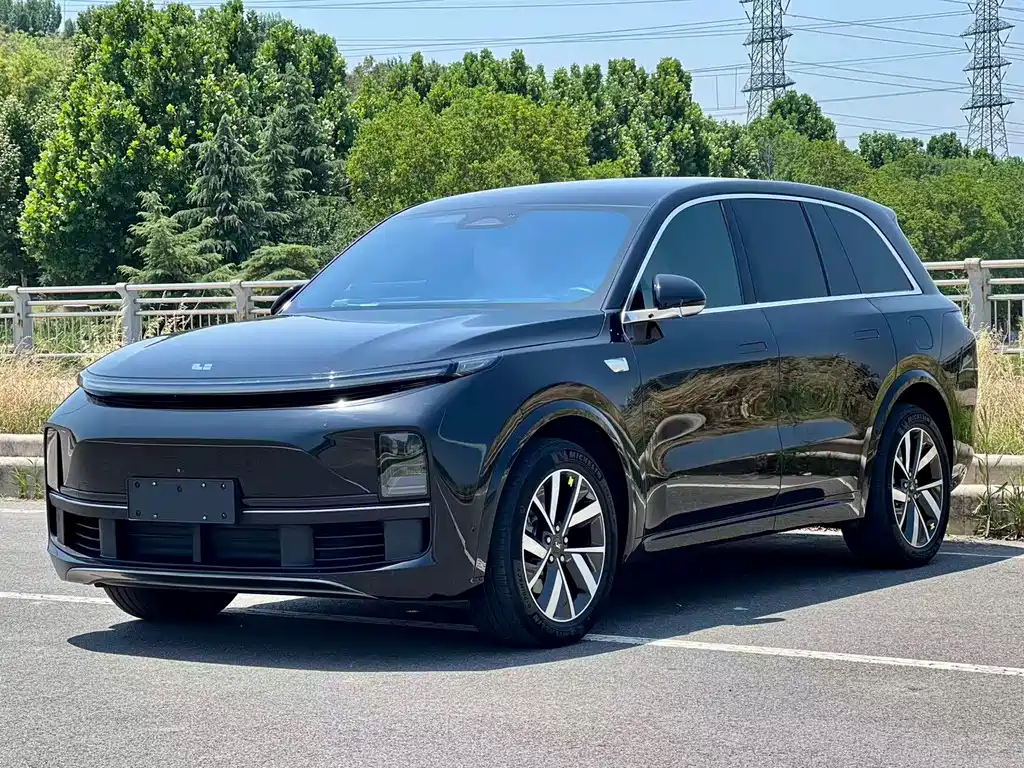 Li Auto Li L8 2023