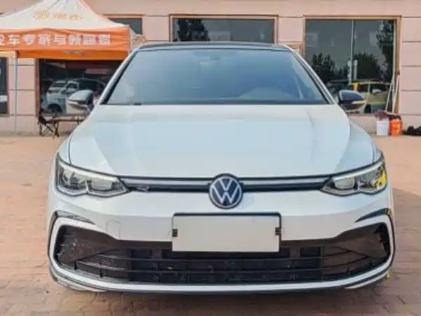 Volkswagen Golf 2023