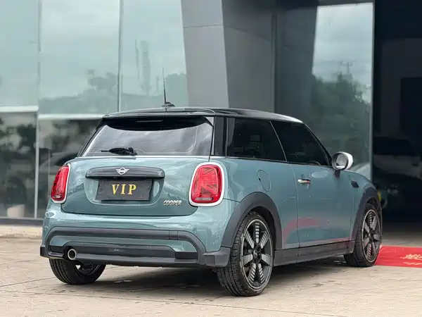 MINI 2023