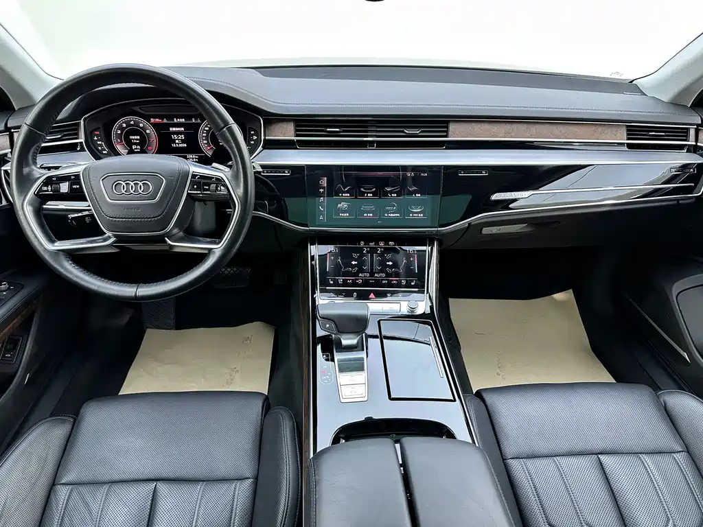 Audi A8 2019