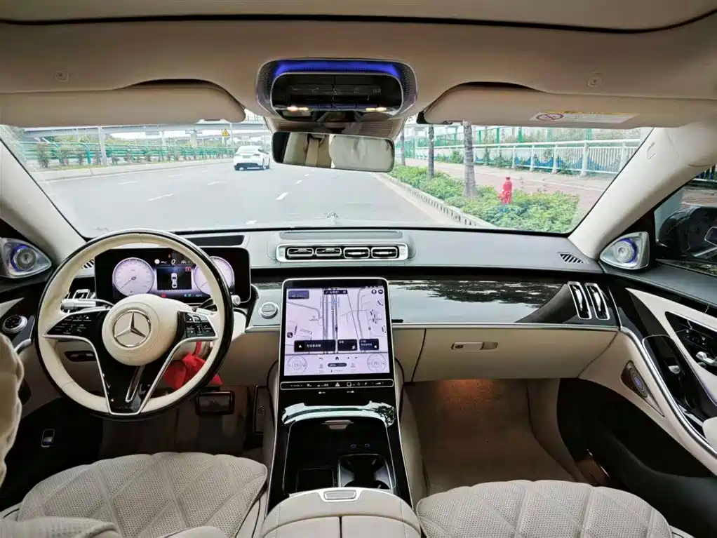 Mercedes-Benz S-Class 2025 — фото 4