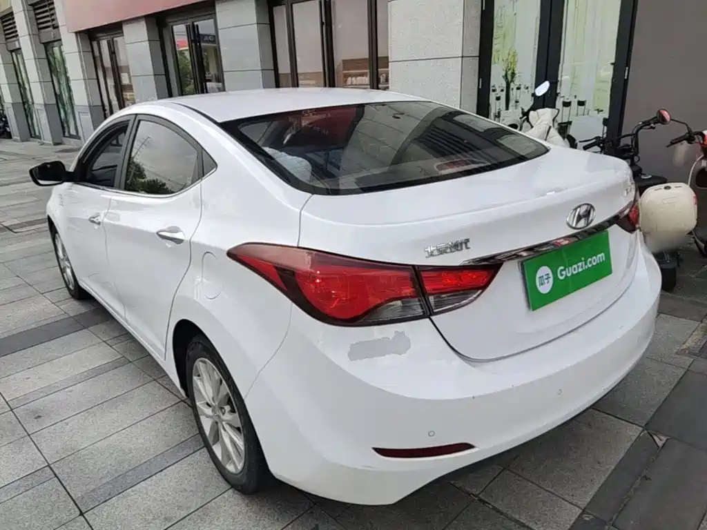 Hyundai Elantra Langdong 2017 — фото 5