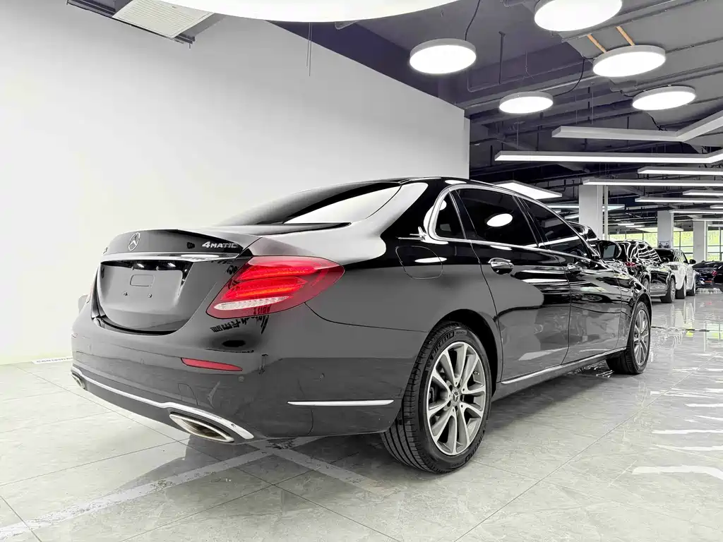 Mercedes-Benz E-Class 2020
