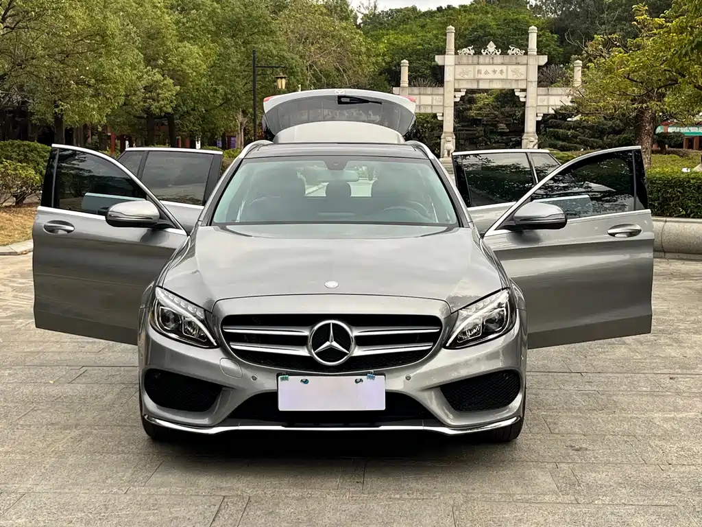 Mercedes-Benz C-Class 2016 — фото 16