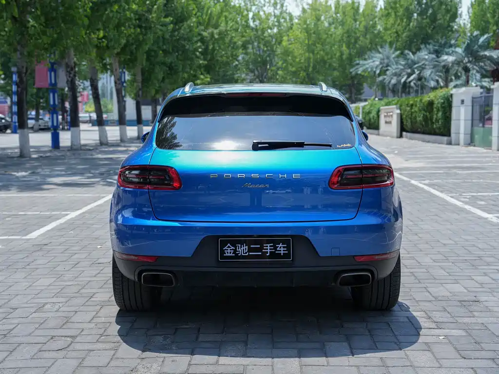 Porsche Macan 2017 — фото 5