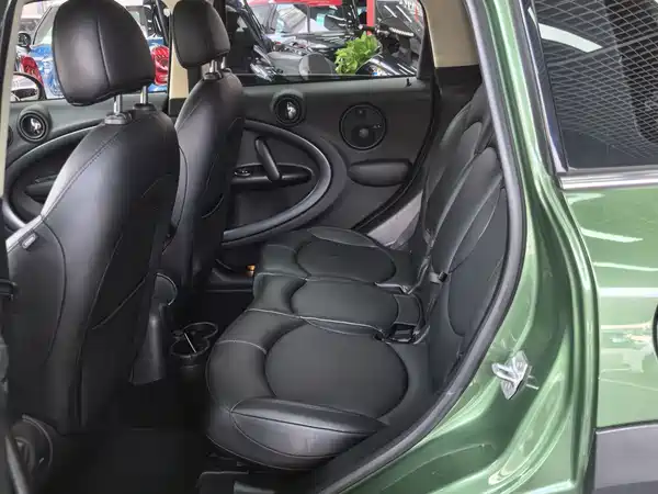 MINI Countryman 2015