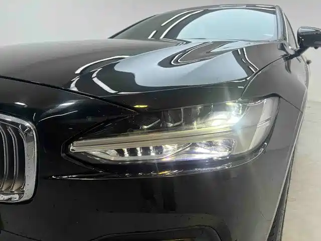 Volvo S90 2024 — фото 17