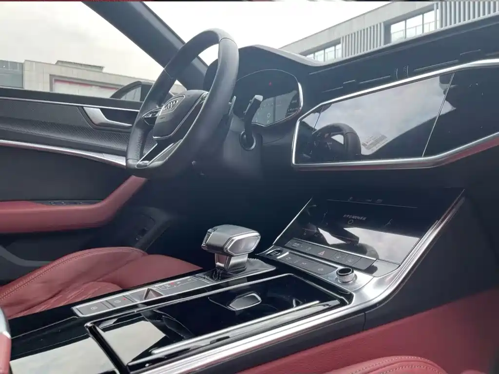 Audi A7L 2022 — фото 6