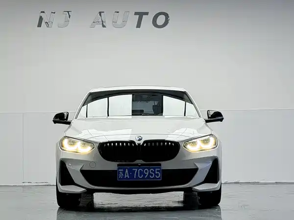 BMW 1 Series 2023