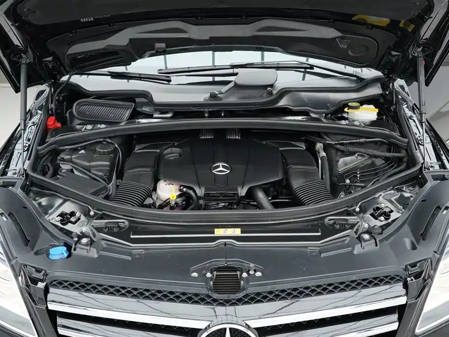 Mercedes-Benz R-Class 2016 — фото 34
