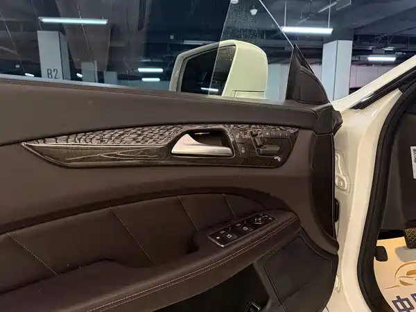 Mercedes-Benz CLS 2012