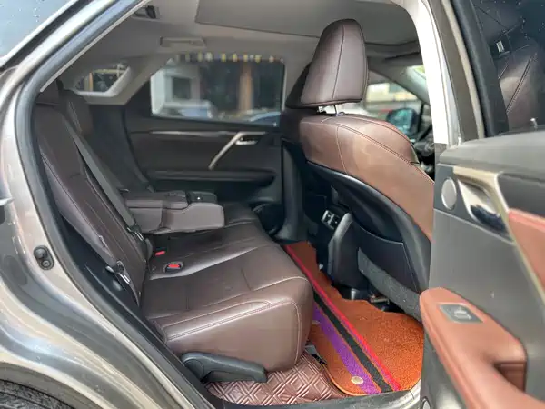 Lexus RX 2020