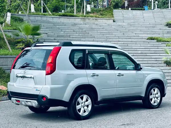 Nissan X-Trail 2011