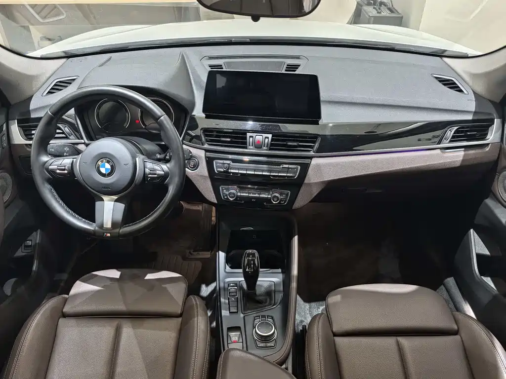 BMW X1 2022 — фото 7