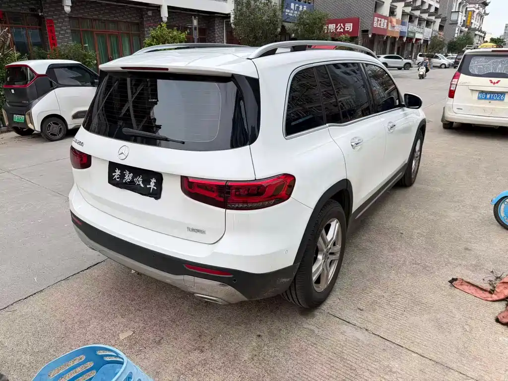 Mercedes-Benz GLB 2021 — фото 10