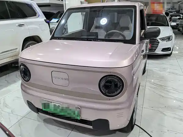 Geely Galaxy Panda 2025