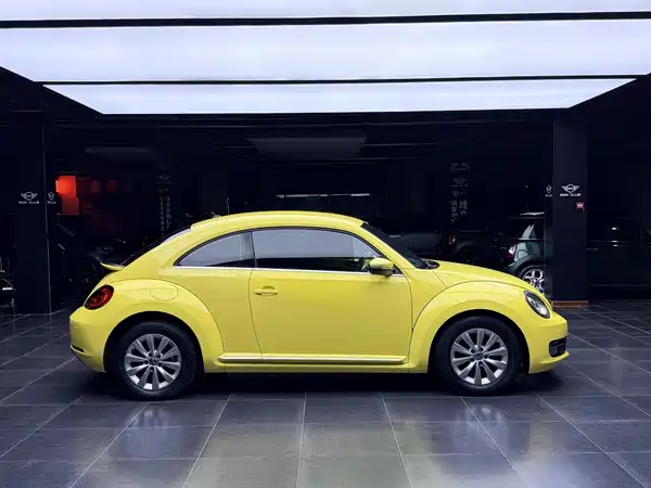 Volkswagen Beetle 2015