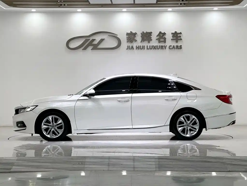 Honda Accord 2020 — фото 4