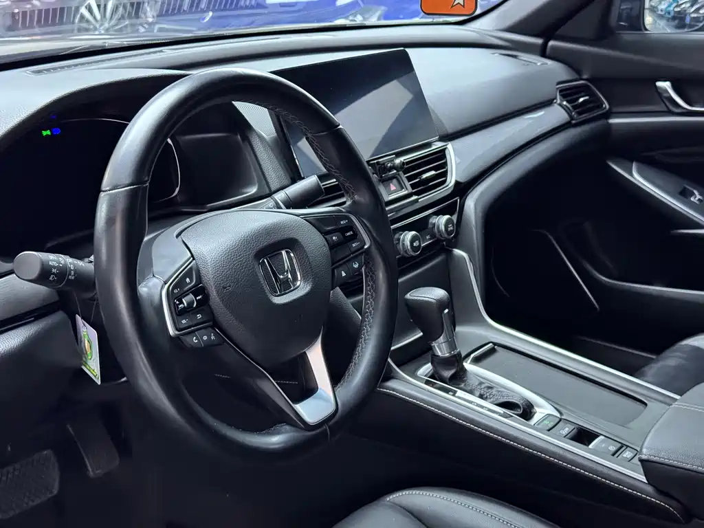 Honda Inspire 2022 — фото 4