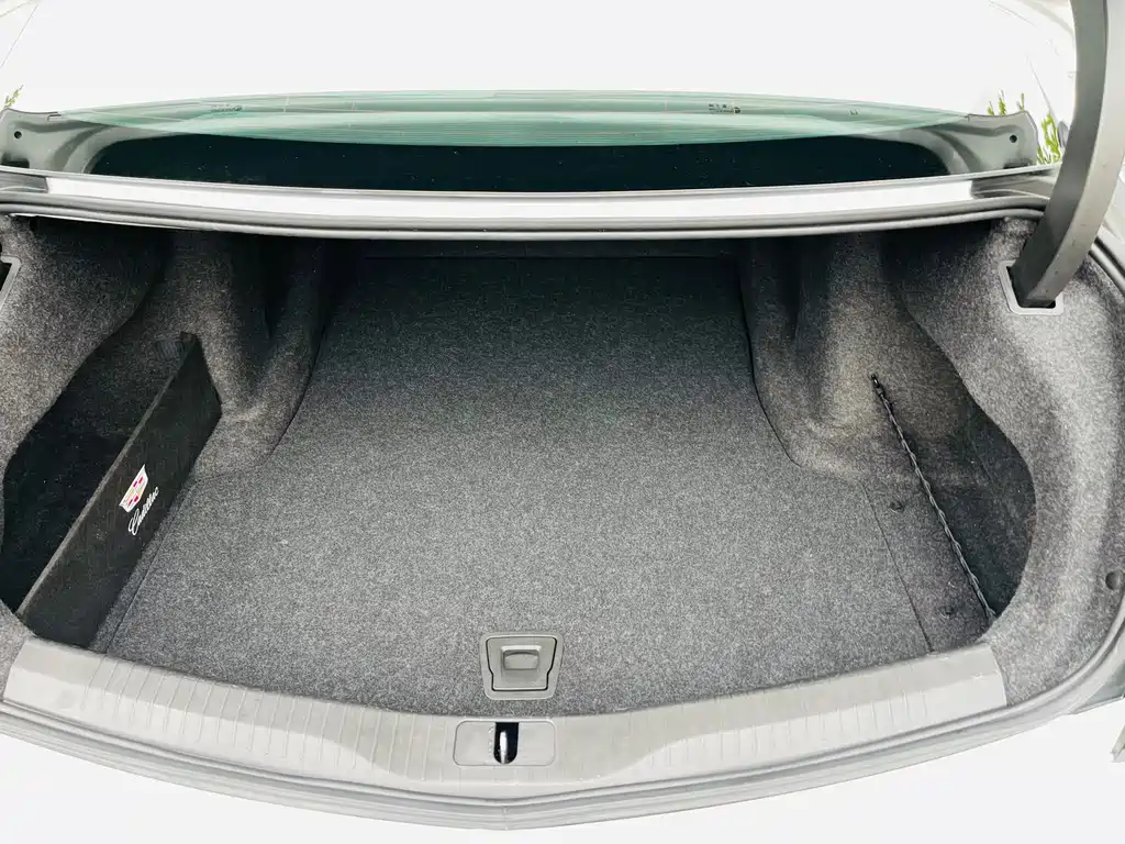 Cadillac CT6 2020 — фото 17