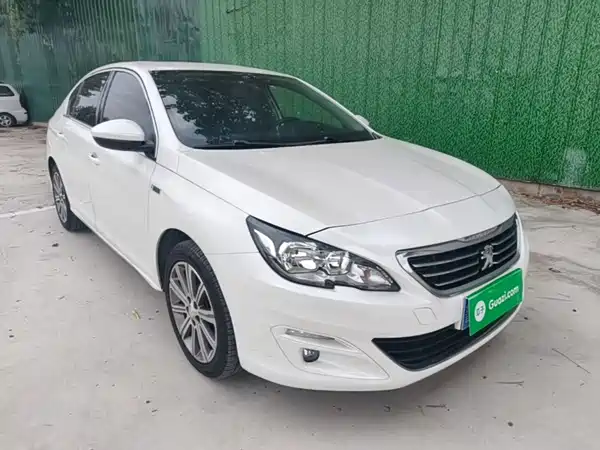 Peugeot 408 2016