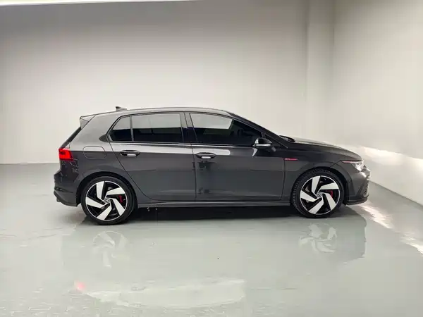 Volkswagen Golf GTI 2022