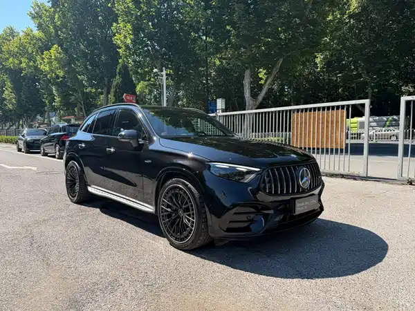 Mercedes-Benz GLC AMG 2025