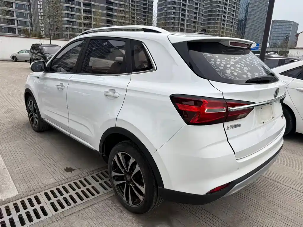 Roewe RX3 2019 — фото 11