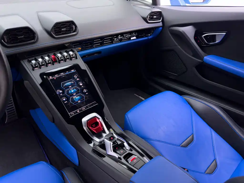 Lamborghini Huracan 2021 — фото 23