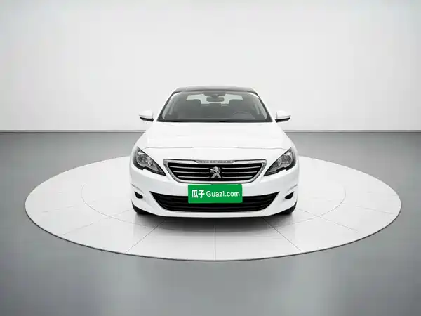 Peugeot 408 2015