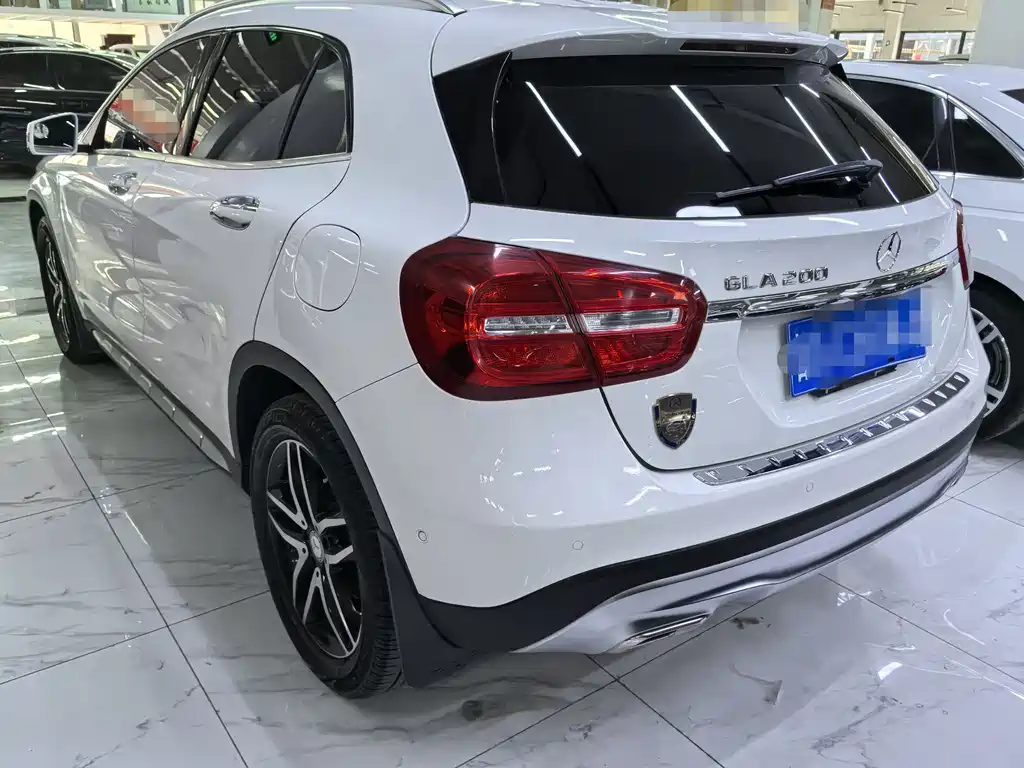 Mercedes-Benz GLA 2015 — фото 4