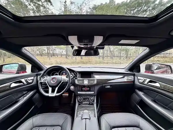 Mercedes-Benz CLS 2012