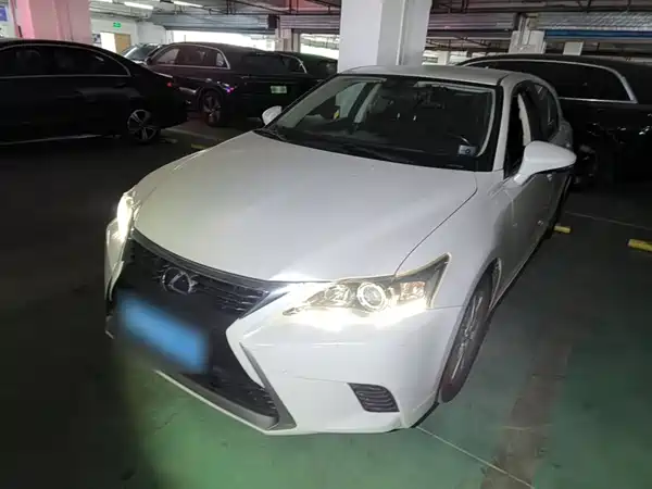 Lexus CT 2017