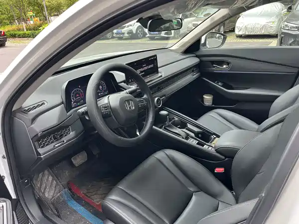 Honda Accord 2025