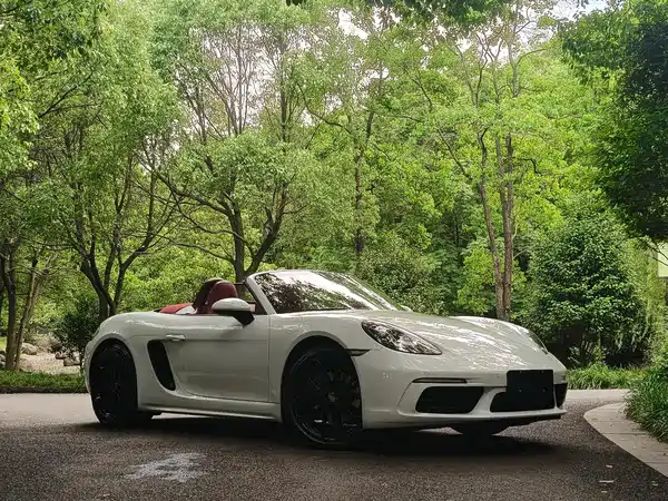 Porsche 718 2023