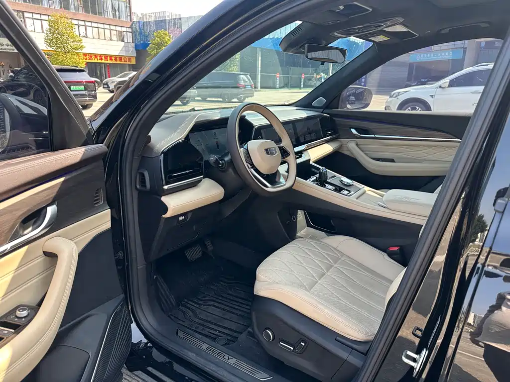 Geely Xingyue L 2025 — фото 14