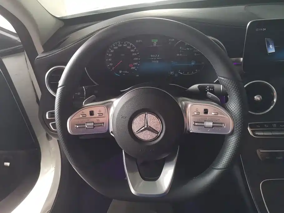 Mercedes-Benz C-Class 2020 — фото 15