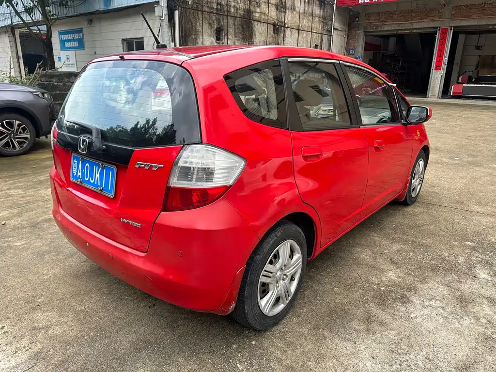 Honda Fit 2011 — фото 3