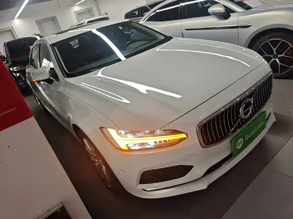 Volvo S90 2017
