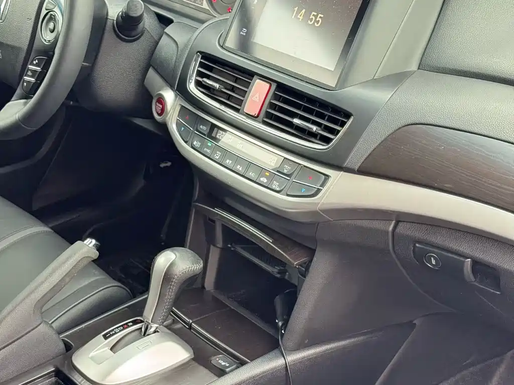 Honda Crosstour 2015 — фото 9