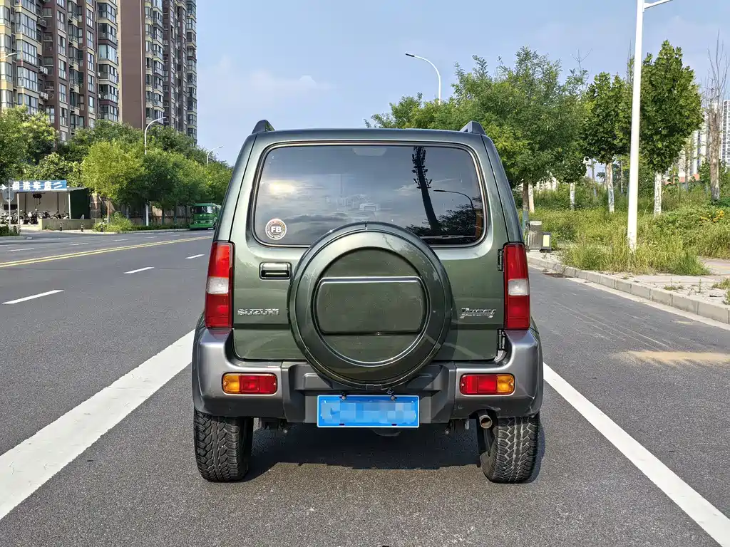 Suzuki Jimny 2015 — фото 4