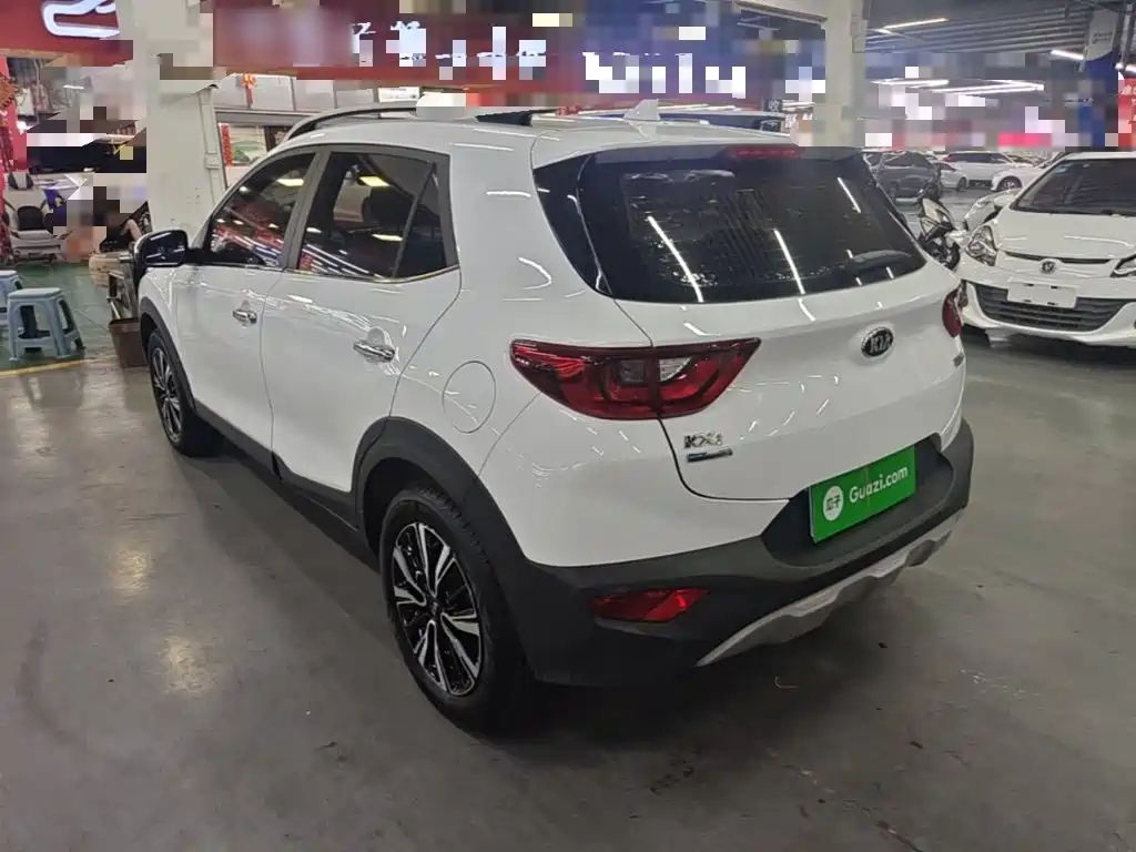 Kia KX1 2020 — фото 5