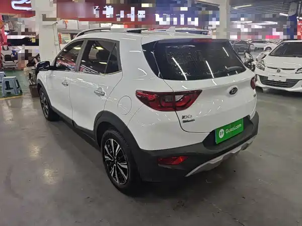 Kia KX1 2020