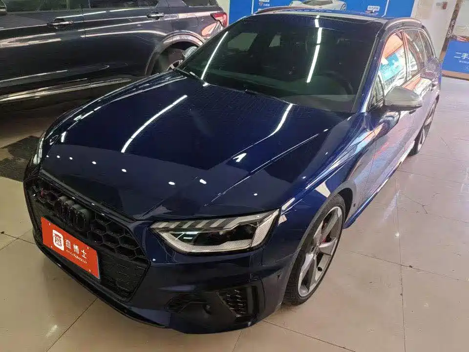 Audi S4 2024
