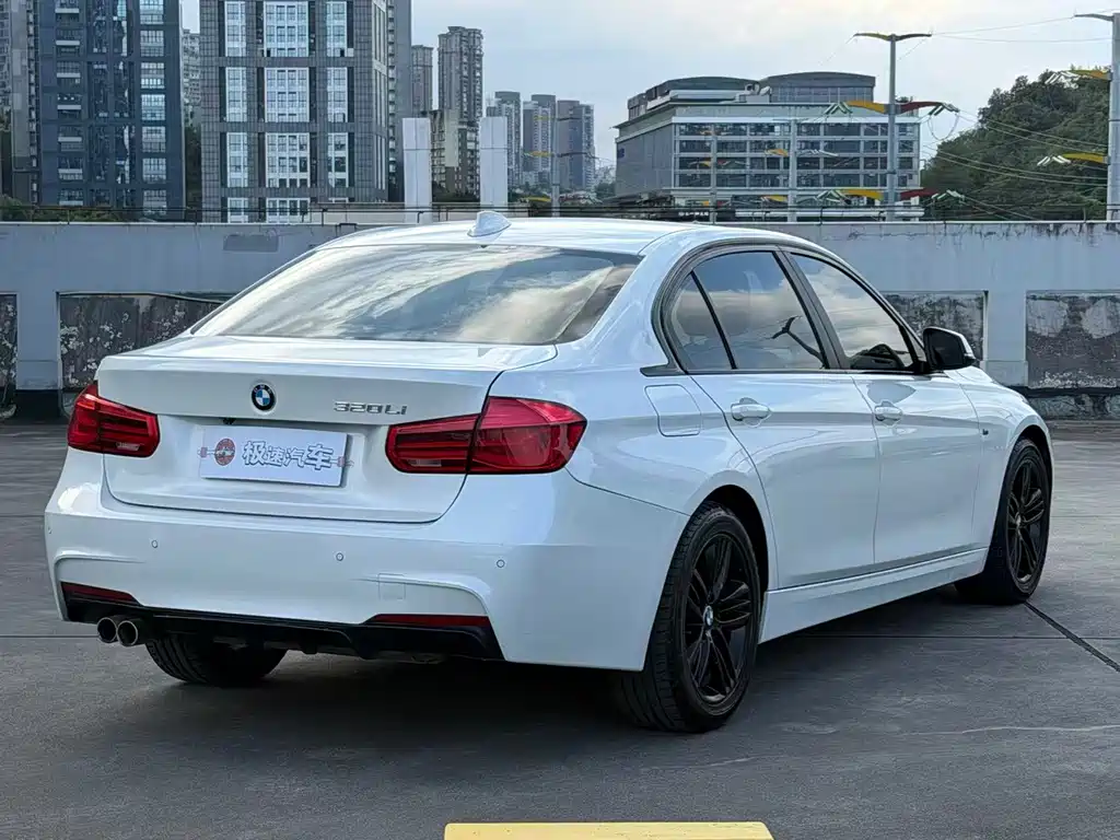 BMW 3 Series 2017