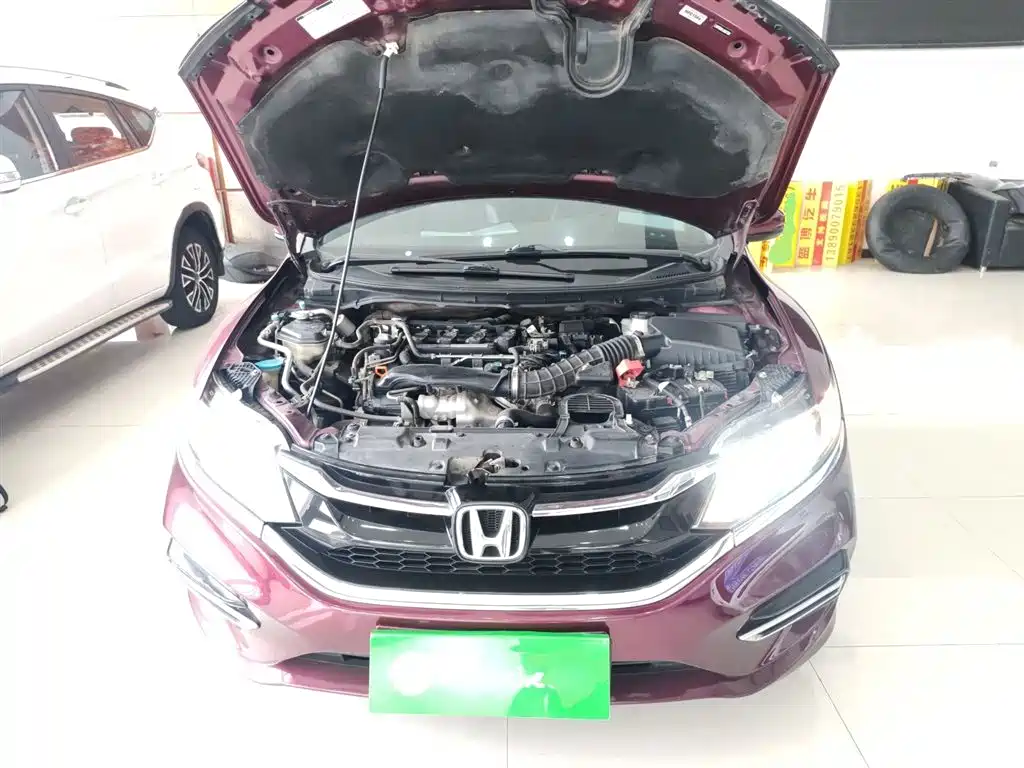 Honda Jade 2017 — фото 10