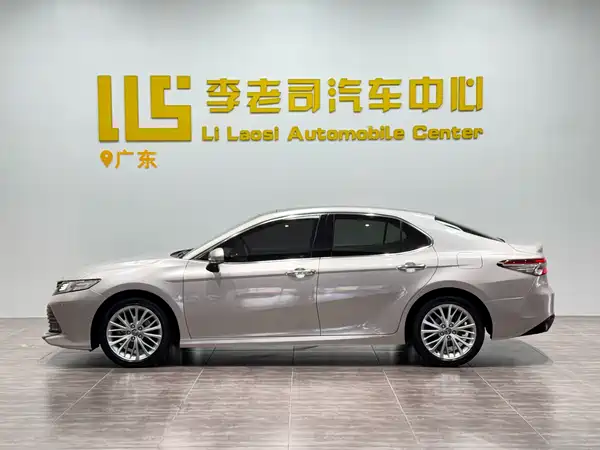 Toyota Camry 2020