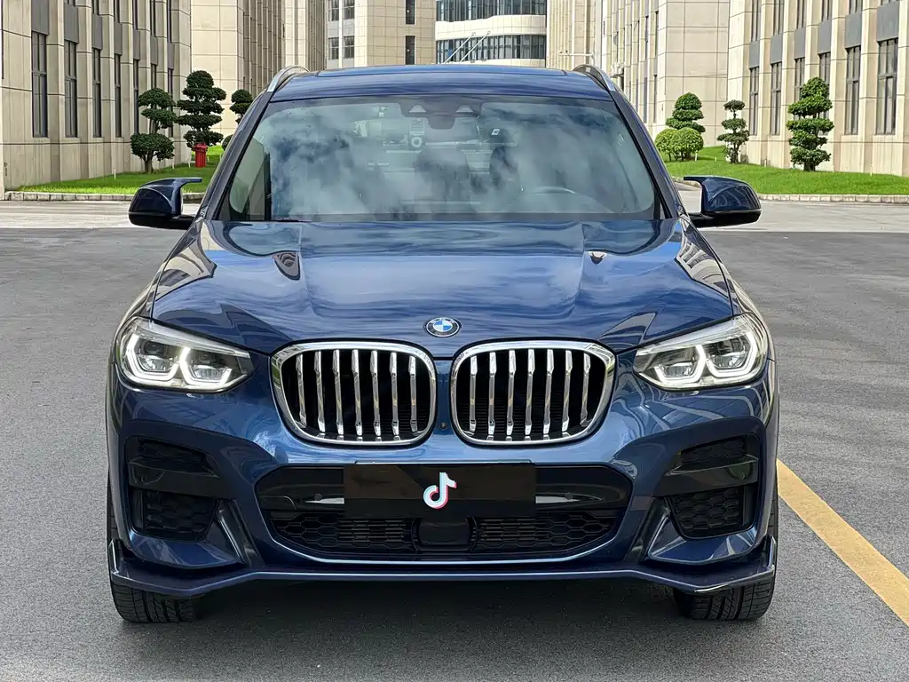 BMW X3 2021