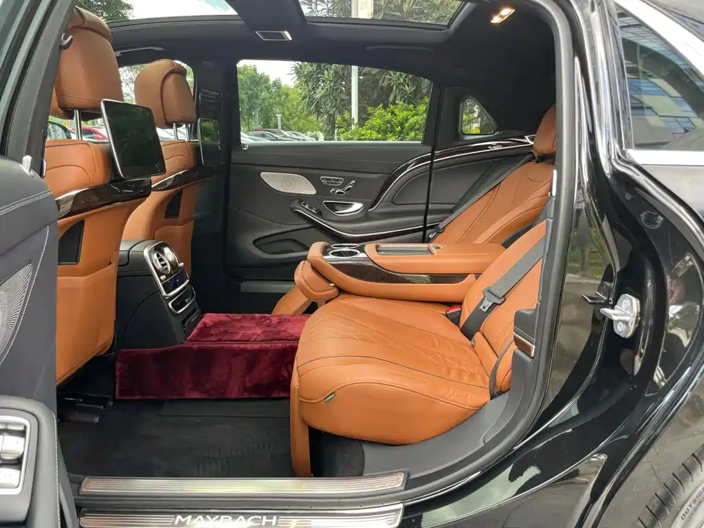 Mercedes-Benz Maybach S-Class 2021 — фото 12