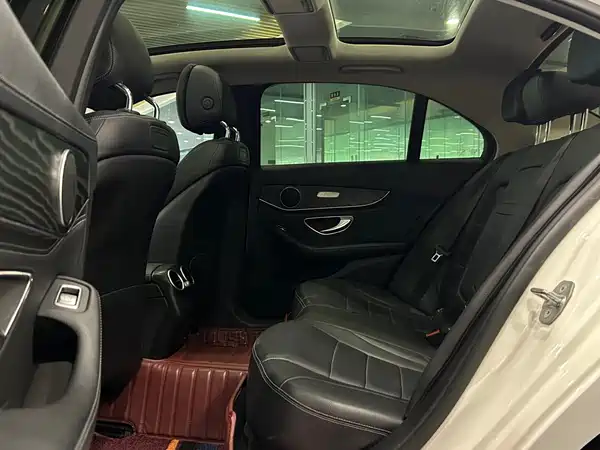 Mercedes-Benz C-Class 2018